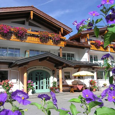 Landhotel Berghof Бад-Гінделанг Екстер'єр фото