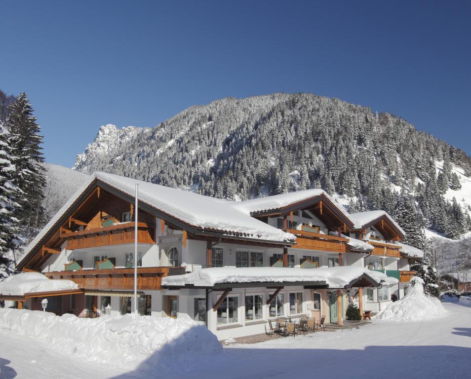 Landhotel Berghof Бад-Гінделанг Екстер'єр фото